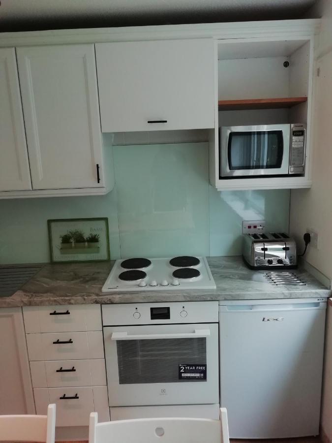 Cornwall Family Friendly Villa With Free Use Of Pool, Soft Play, Mini Golf, Tennis, Gym, Fitness Classes, Sauna And Ice Baths 新码头 外观 照片