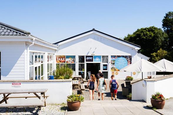 Cornwall Family Friendly Villa With Free Use Of Pool, Soft Play, Mini Golf, Tennis, Gym, Fitness Classes, Sauna And Ice Baths 新码头 外观 照片