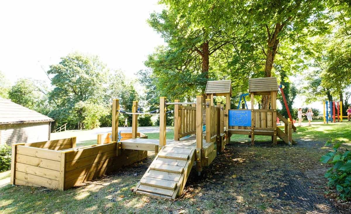 Cornwall Family Friendly Villa With Free Use Of Pool, Soft Play, Mini Golf, Tennis, Gym, Fitness Classes, Sauna And Ice Baths 新码头 外观 照片